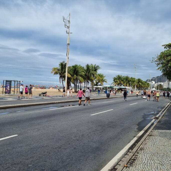 Apartamento Em Copacabana A 100 Metros Da Praia Rio de Janeiro Eksteriør billede